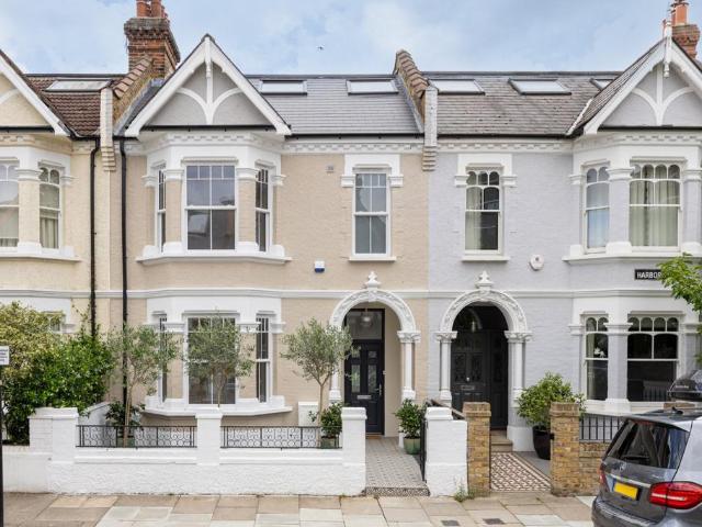 House for sale in Fulham, Greater London