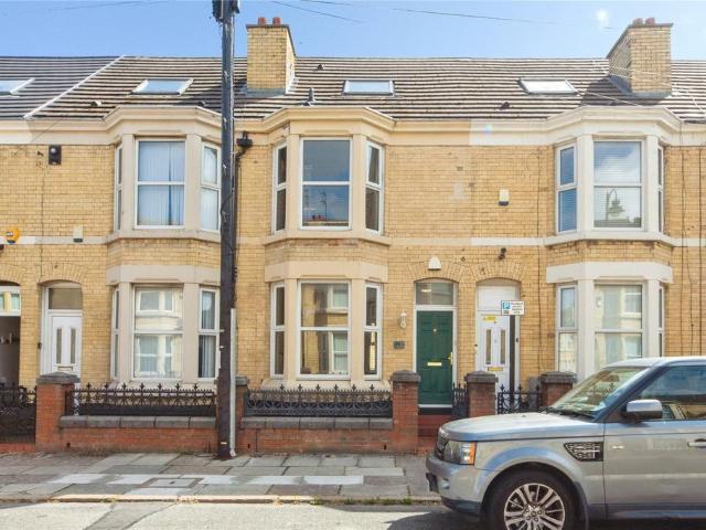 House for sale in Kensington, Calderstones