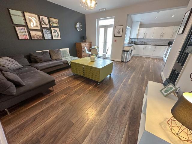 House for sale in Kensington, Calderstones