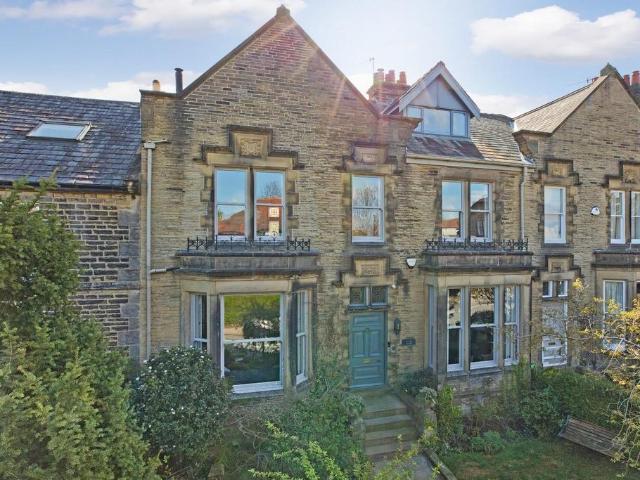 House for sale in Ben Rhydding, Ilkley
