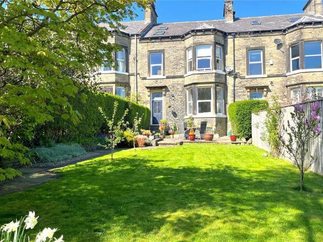 House for sale in Salterhebble, West Yorkshire