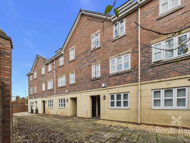 House for sale in Huyton Quarry, Knowsley