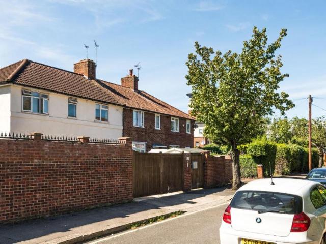 House for sale in Shepherd's Bush, Isle Of Man