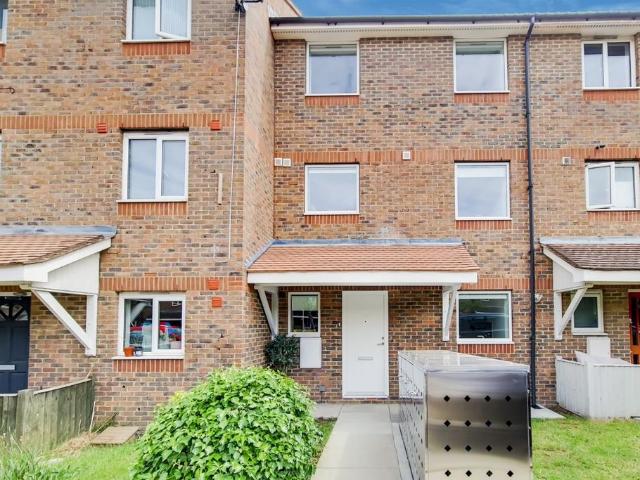 House for sale in London Borough of Lewisham, Greater London