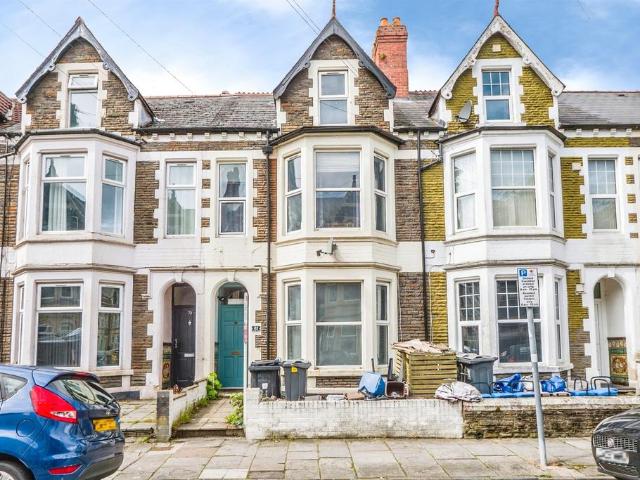 House for sale in Plasnewydd, Falcon Lodge