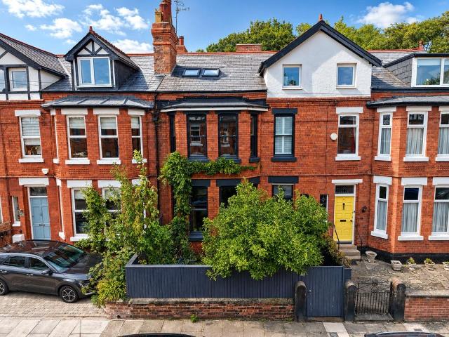 House for sale in Grange, West Kirby