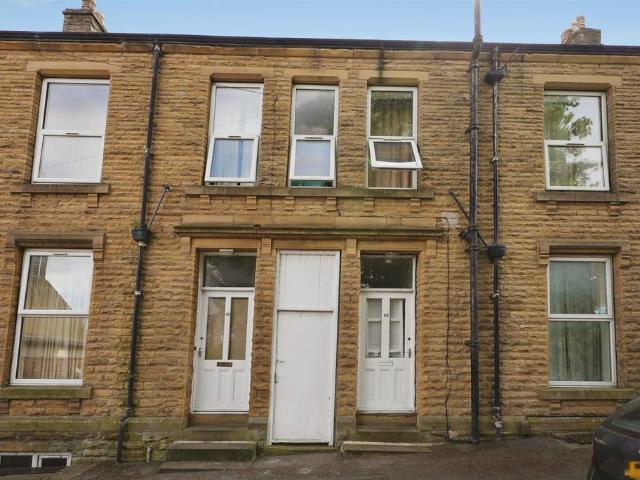 House for sale in Highfields, Huddersfield