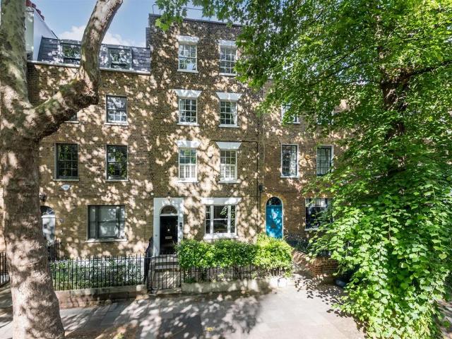 House for sale in Camberwell, Greater London