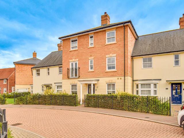 House for sale in Duton Hill, Essex