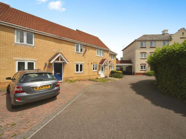 House for sale in Leagrave, Luton