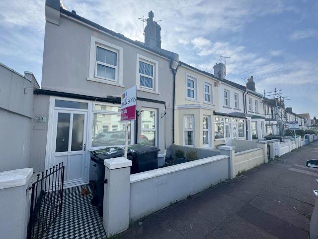 House for sale in Roselands, Eastbourne