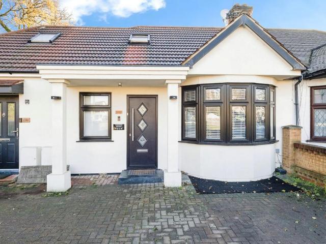 House for sale in Little Heath, Greater London