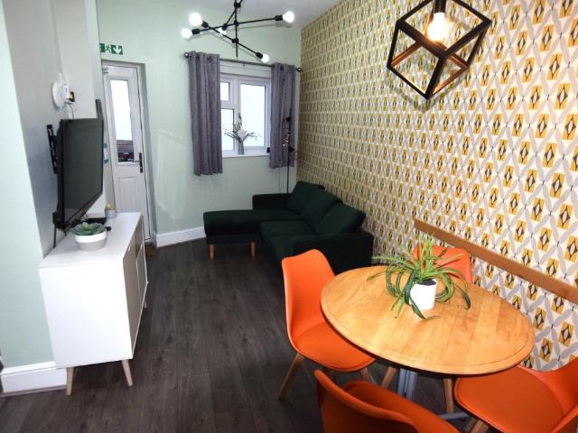 House for sale in Semilong, Northampton