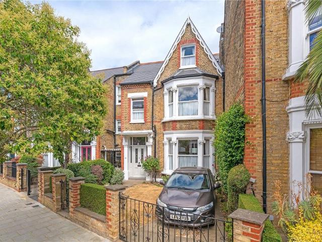 House for sale in Clapham, Greater London
