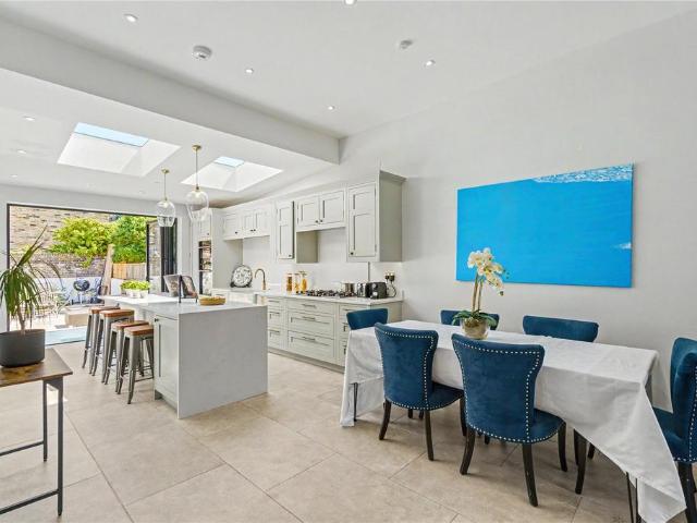 House for sale in Wandsworth, Greater London