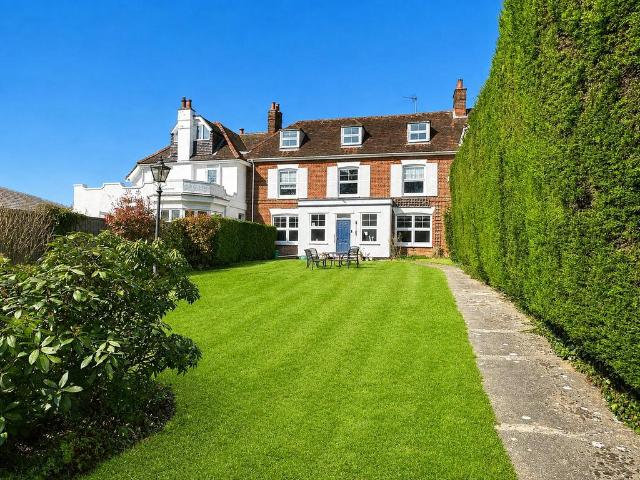 House for sale in Basildon, Essex