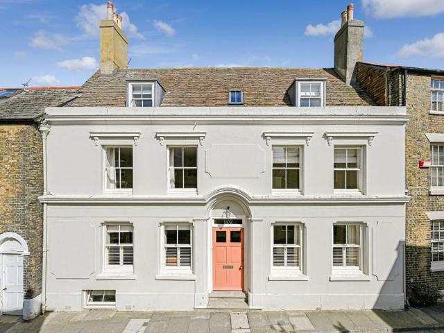 House for sale in Middle Deal, Ash