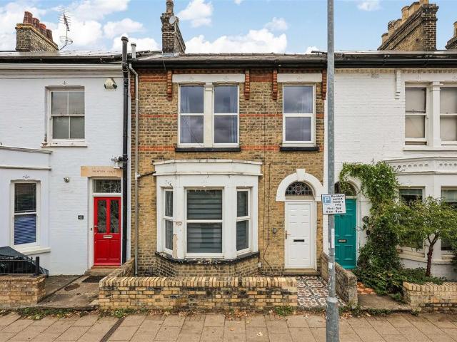 House for sale in Arbury, Cambridgeshire