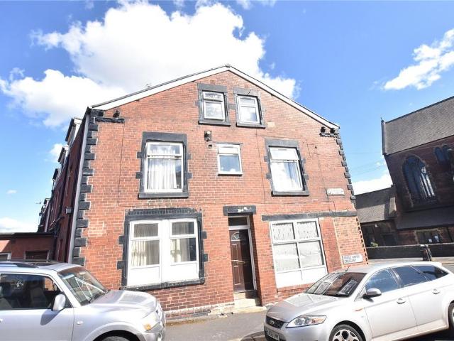 House for sale in West Yorkshire