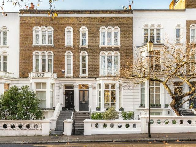 House for sale in Kensington, Greater London