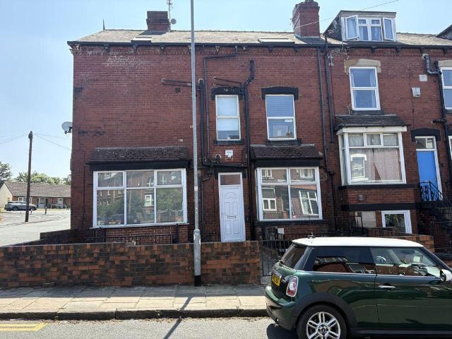 House for sale in Burley, West Yorkshire