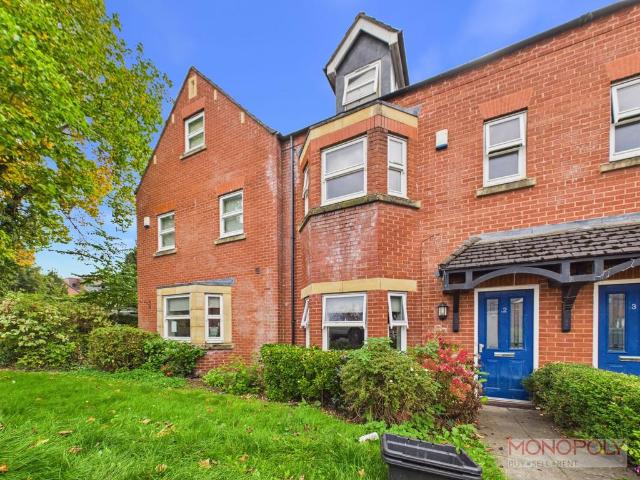House for sale in City Centre, Wrexham