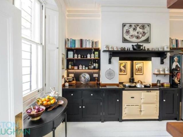 Cottage for sale in Kemptown, Brighton & Hove