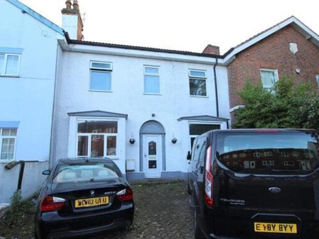 House for sale in Birkenhead, Wirral