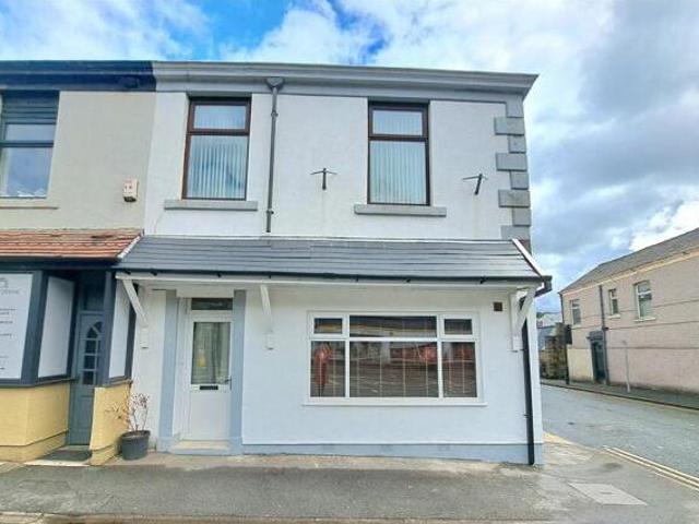 House for sale in Earcroft, Darwen