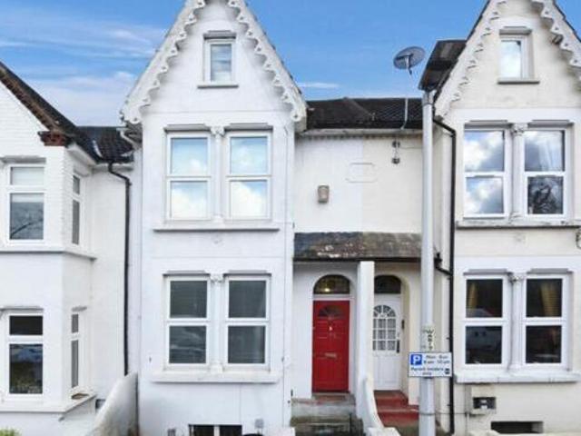 House for sale in Brompton, Gillingham