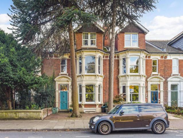 Cottage for sale in Portsmouth, England