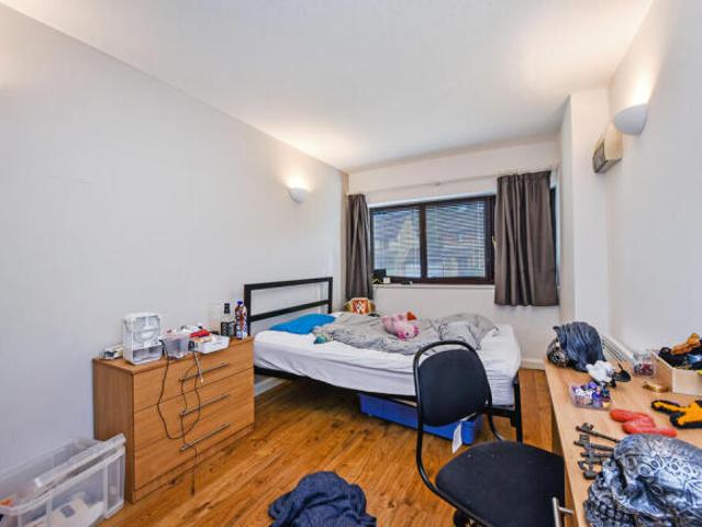 Townhouse for sale in Badger Farm, Winchester