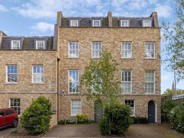 House for sale in Lyons, Greater London