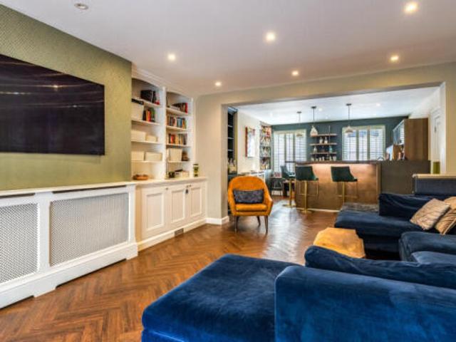 Cottage for sale in Montpellier, Golden Valley