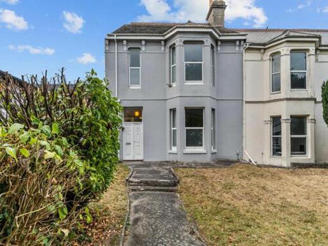 House for sale in Follaton, Strode