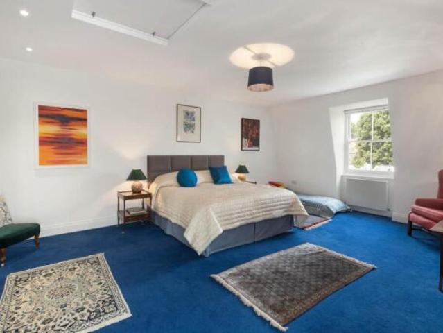 Cottage for sale in Kensington, Calderstones