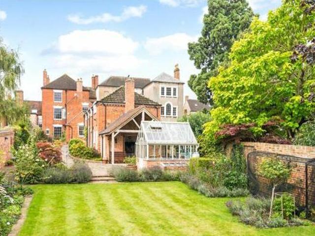 House for sale in Crookhill, Worcestershire