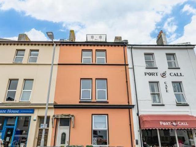 House for sale in Follaton, Strode