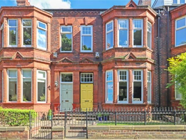 Terraced House for sale in Barnes