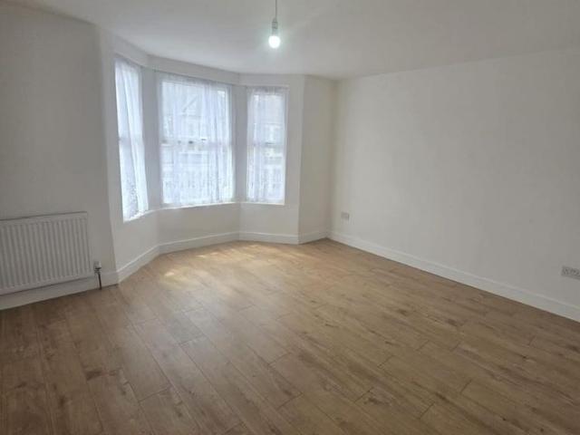 House for rent in Upton, Greater London