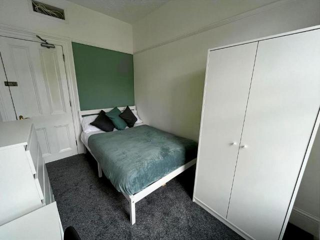 House for rent in Lipson Vale, Mount Wise