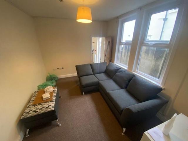 House for rent in Falcon Lodge, Wales