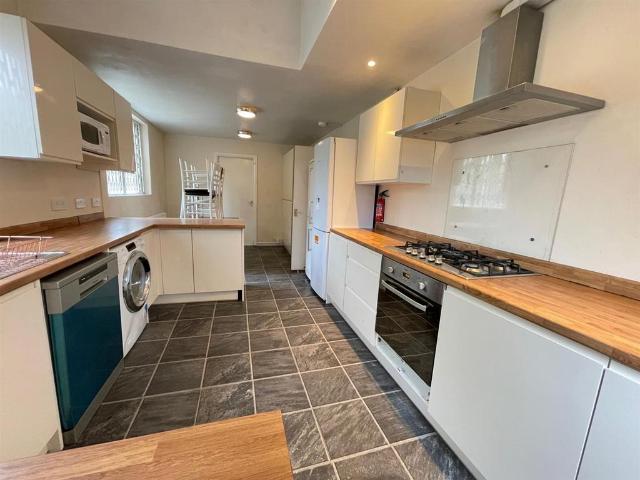House for rent in Kirkstall, West Yorkshire