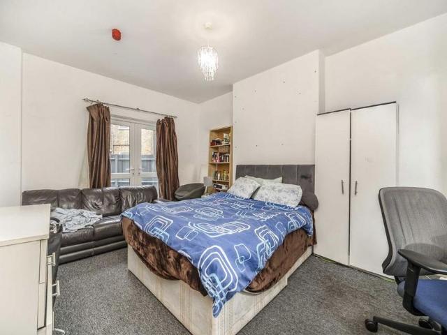 House for rent in Stroud Green, Greater London
