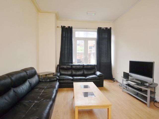 House for rent in Georgia, Greater Manchester