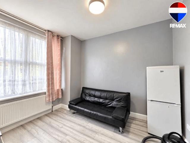 House for rent in Noel Park, Greater London