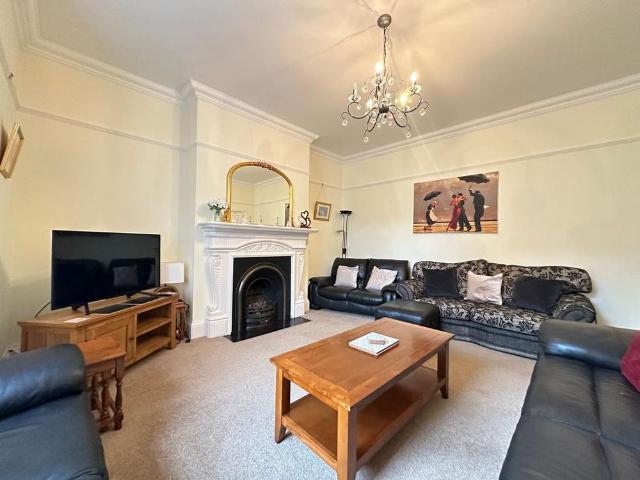 House for rent in South Cliff, Kepwick