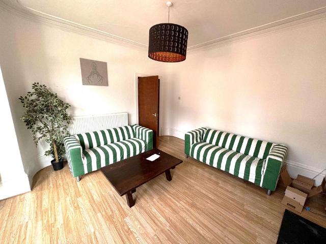 House for rent in Beckett Park, Headingley