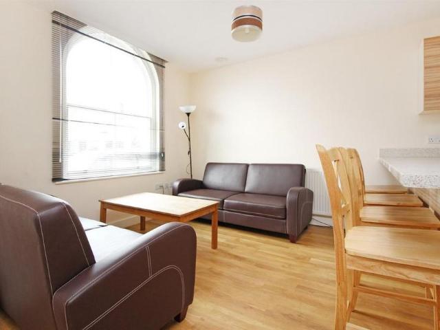 House for rent in Wincheap, The Bridge