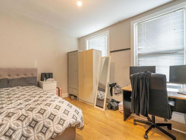 House for rent in London Borough of Waltham Forest, Greater London